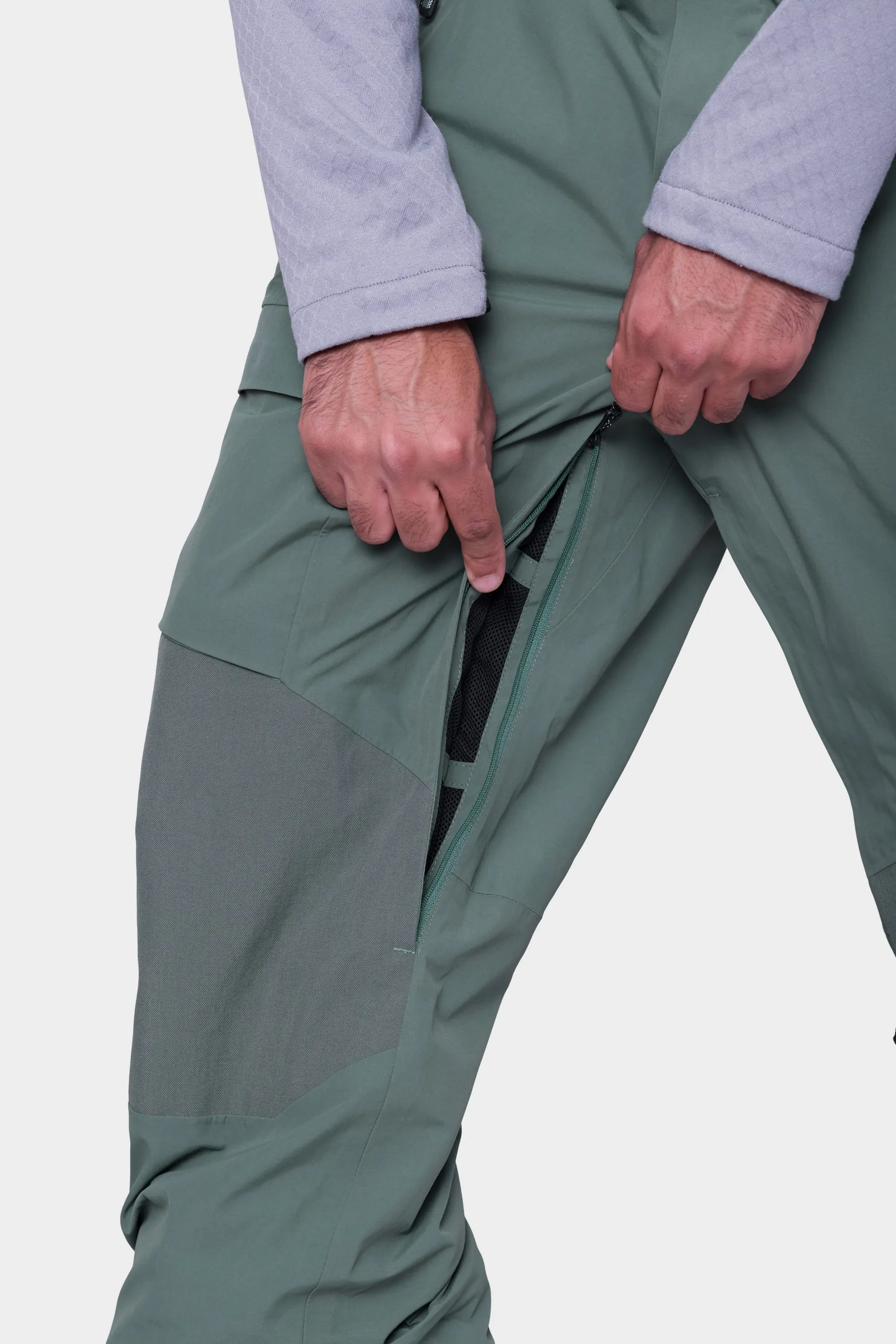 686 Gore-Tex Stretch Dispatch Bib 2024