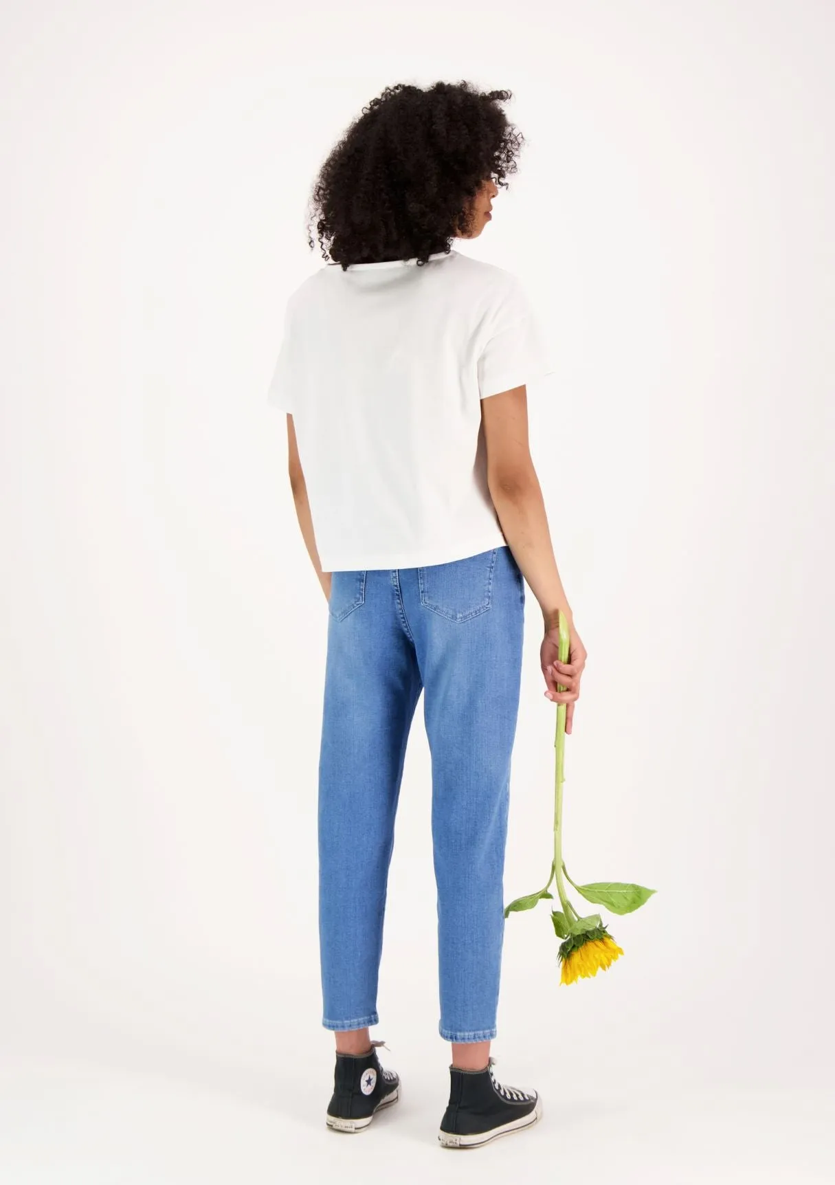 Adele Ankle Length Mom Jeans Blue