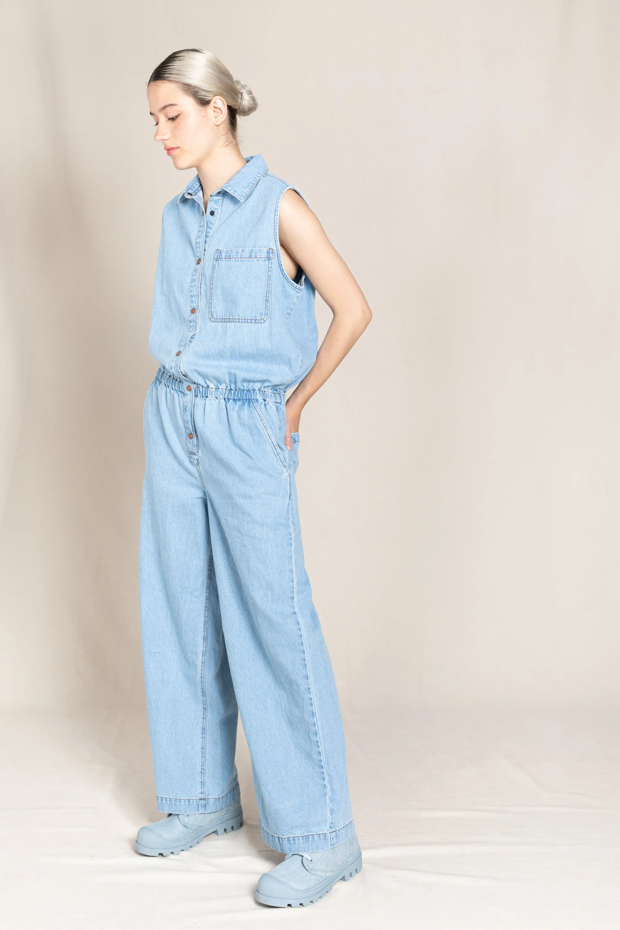 AMBER Bleached Blue - Sleeveless Jumpsuit