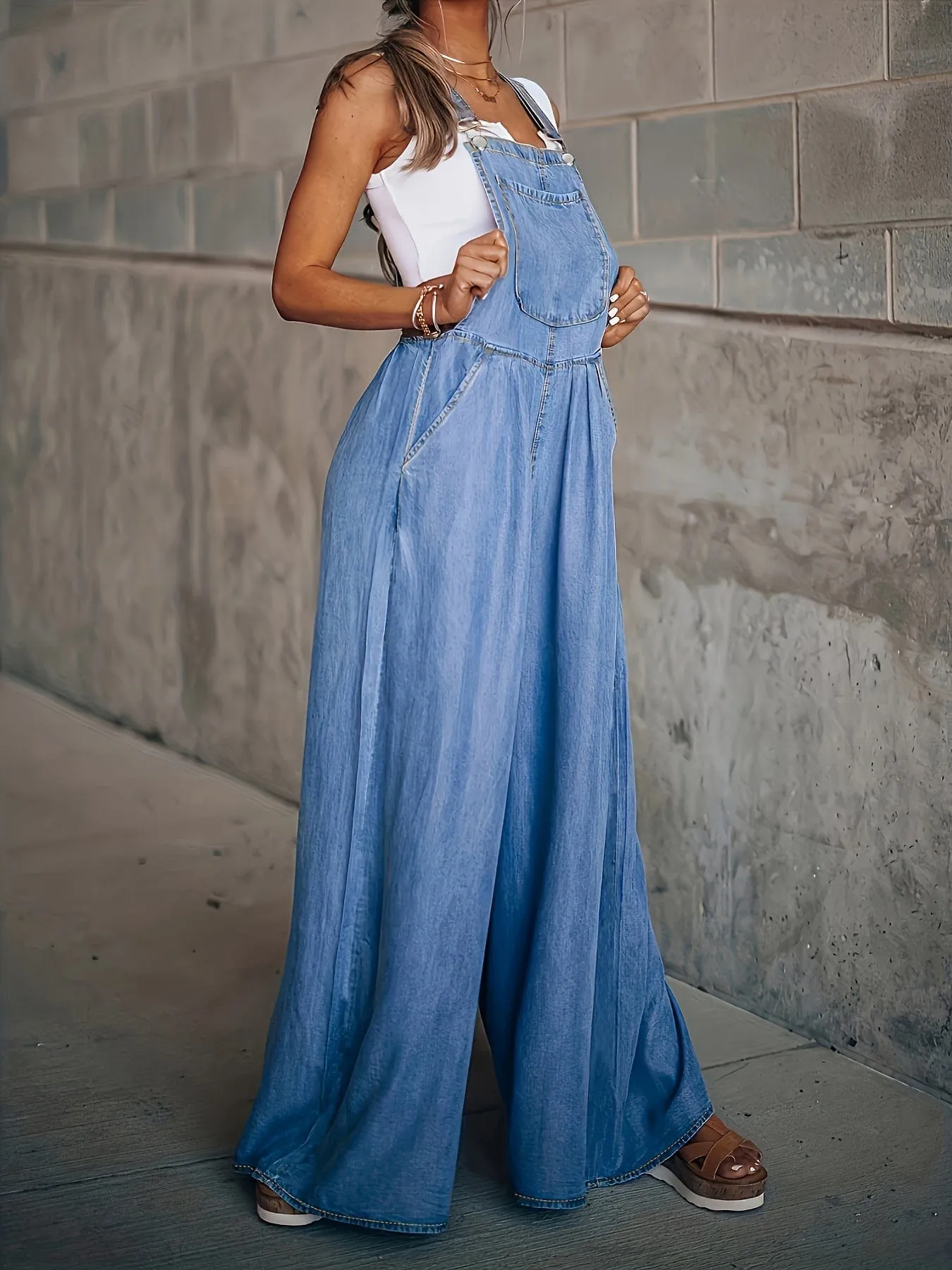 Casual Loose-Fit Denim Overalls with Side Pockets