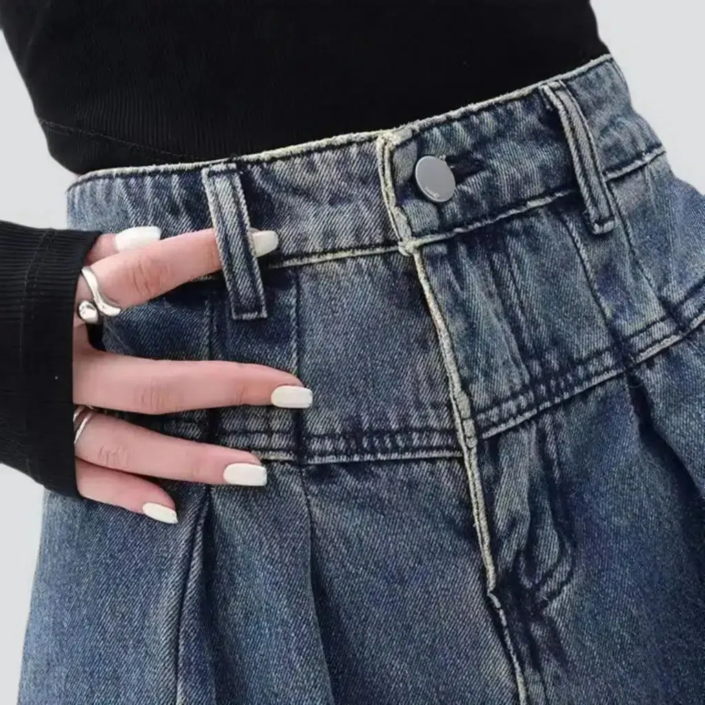 High-waist dark-wash jeans
 for women