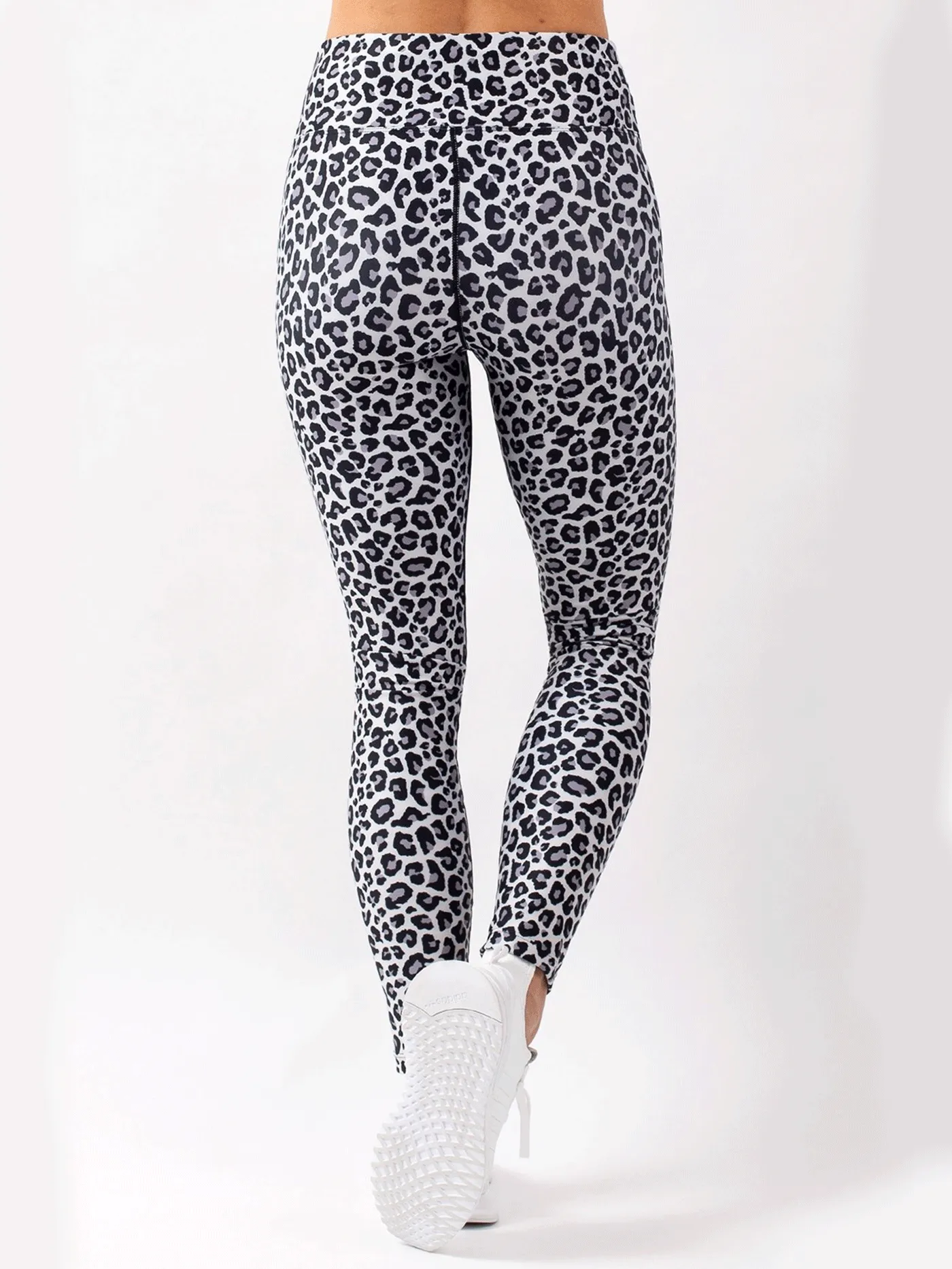 Icecold Thight Snow Leopard Base Layer