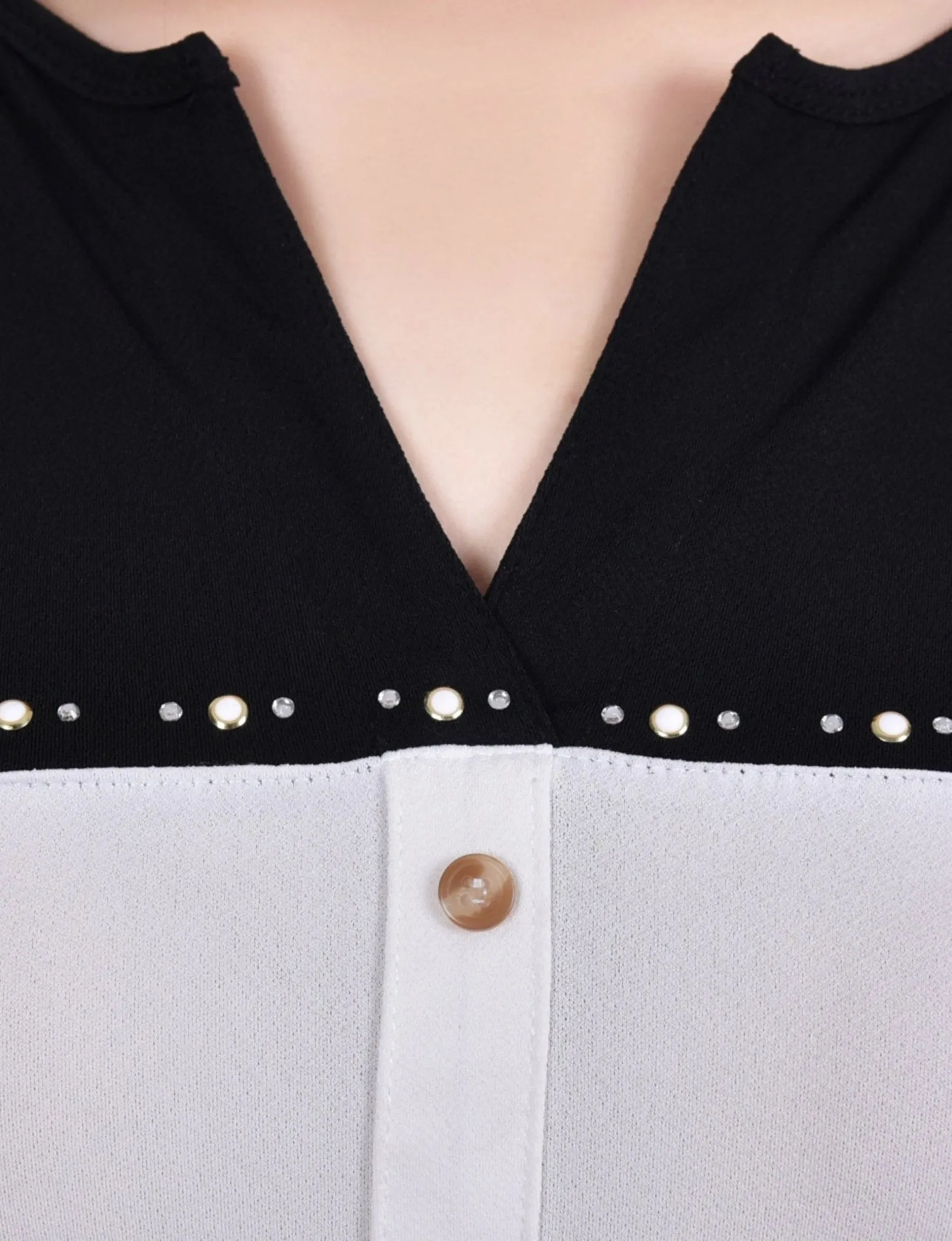 Ivory Long Sleeve Studded Colorblocked Split Neck Top - Petite