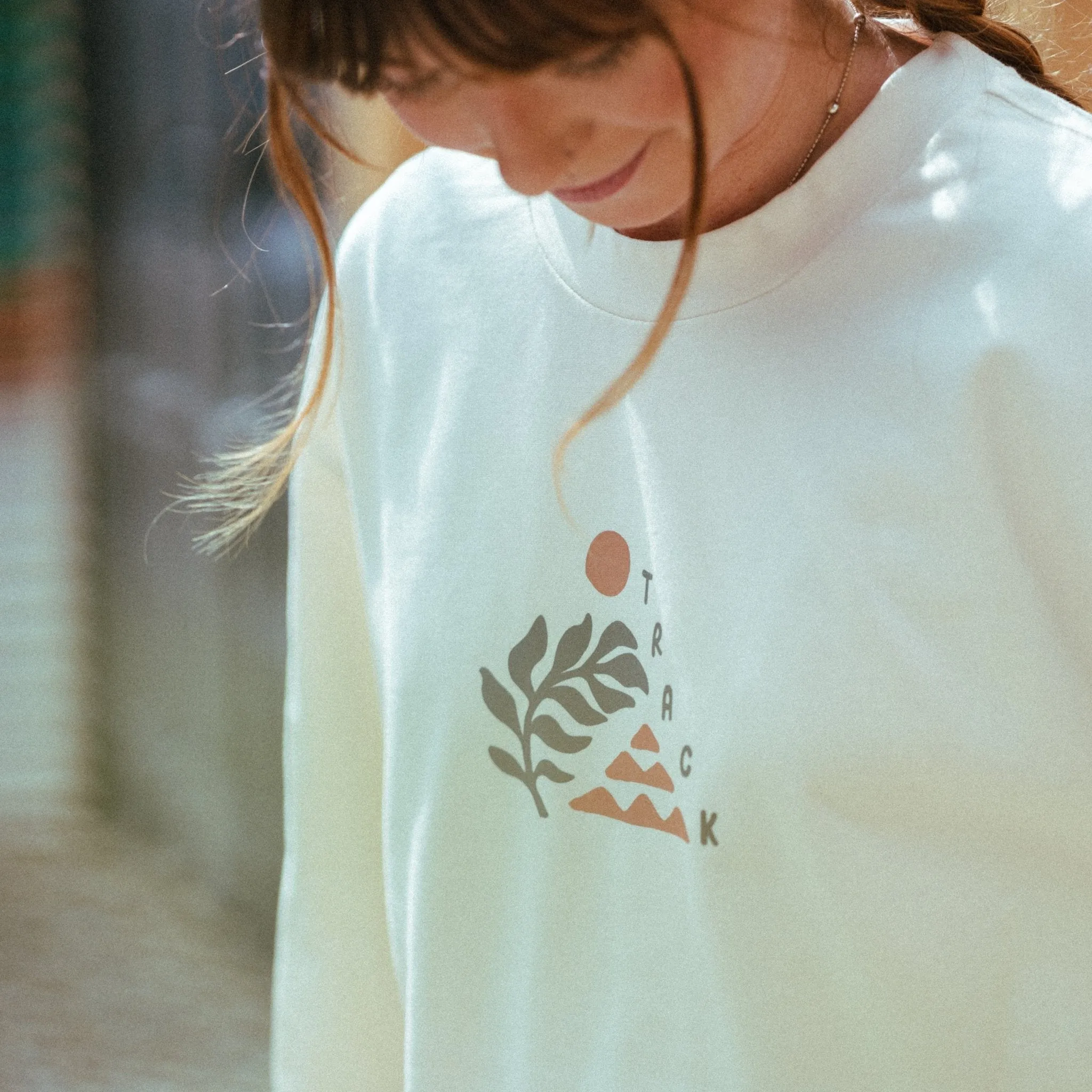 Sistere Long Sleeve Tee in Ecru