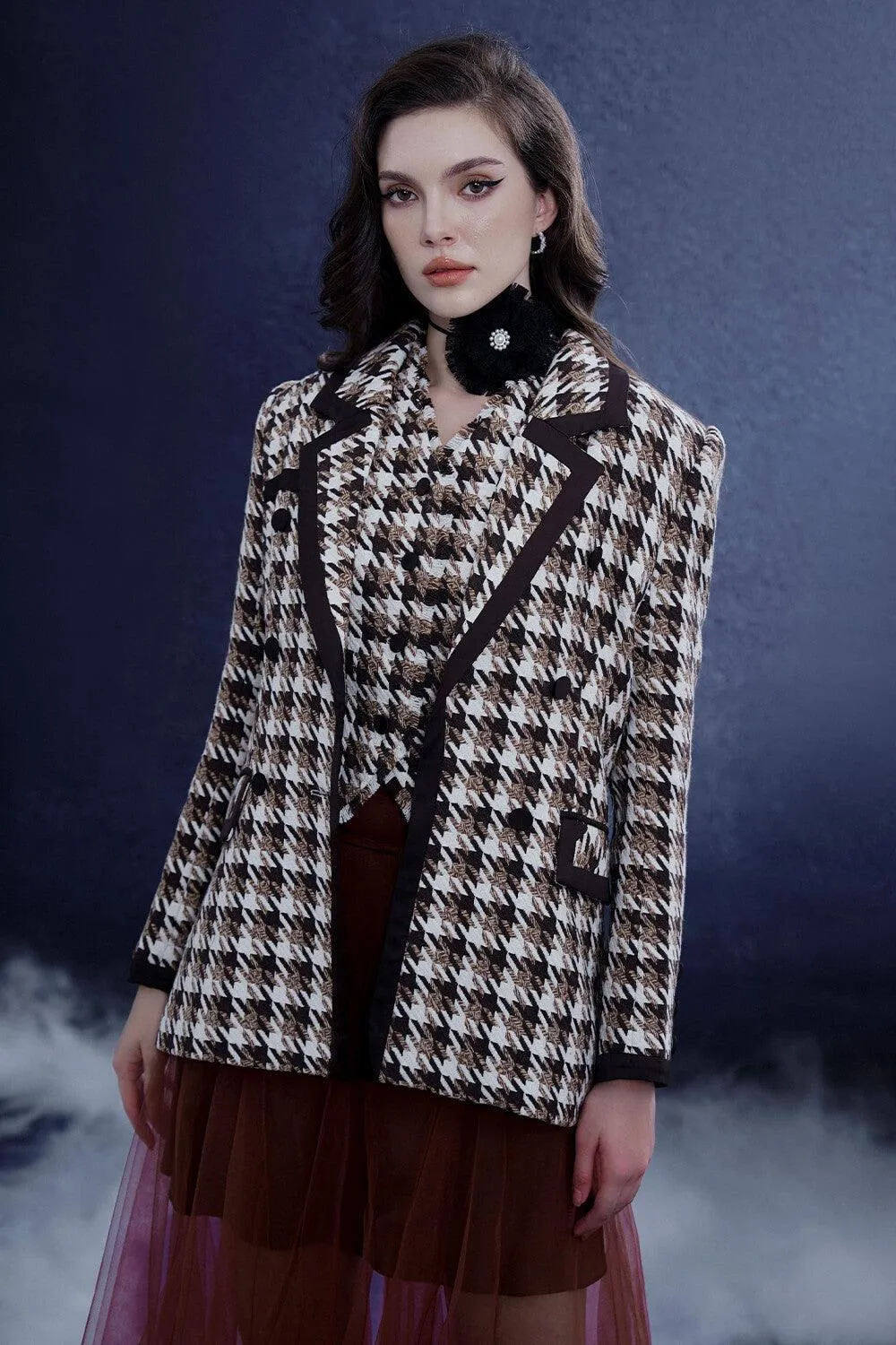 Svelte Straight Notch Lapel Tweed Blazer
