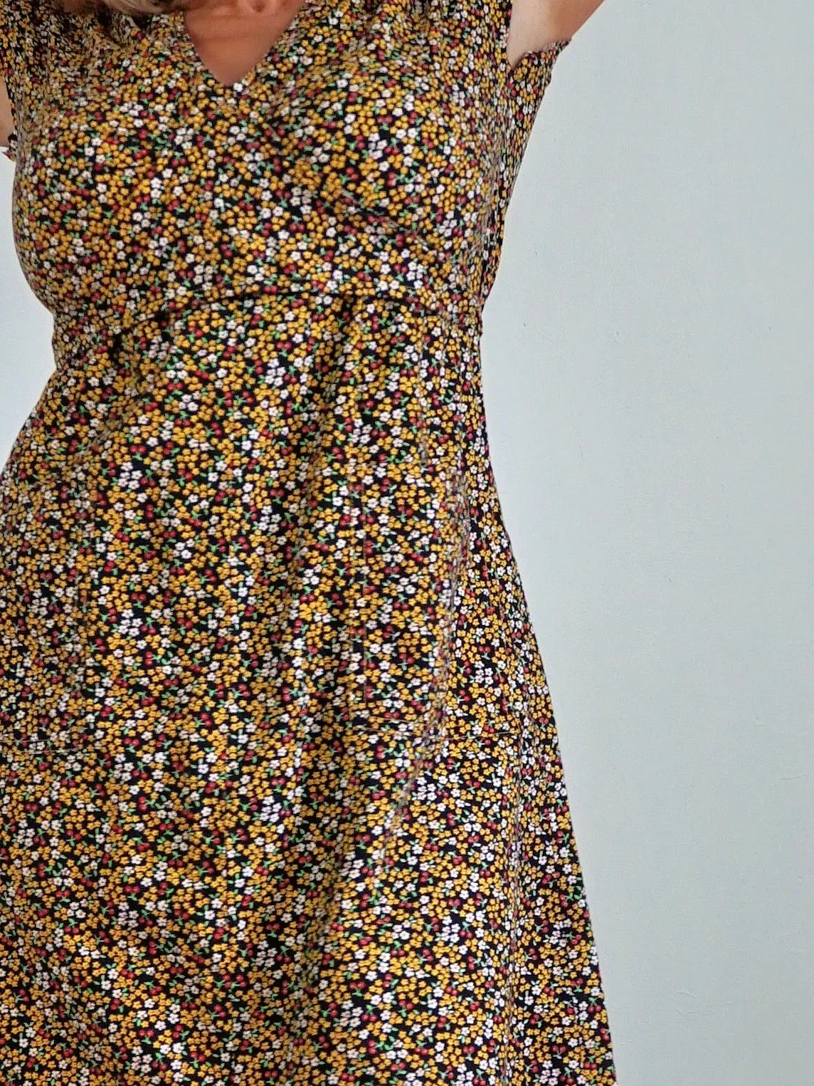 Vintage 70's Cherry Floral Print Dress